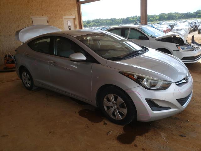 HYUNDAI ELANTRA SE 2016 with VIN 5NPDH4AE3GH684907 - Photo from auction