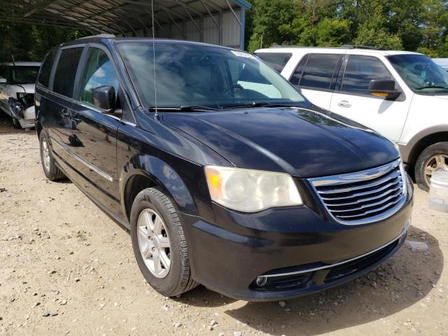 CHRYSLER TOWN & COU 2013 with VIN 2C4RC1BG4DR518610 - Photo from auction
