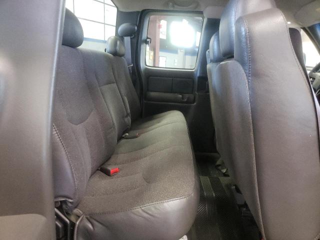 Photo 6 from auction – 2004 GMC SIERRA K25 with VIN 1GTHK29UX4E188985