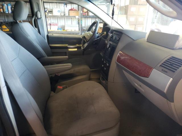 Photo 5 from auction – 2008 CHRYSLER TOWN & COU with VIN 2A8HR54P28R678904