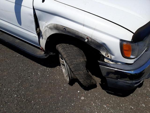 Photo 9 from auction – 2000 TOYOTA 4RUNNER SR with VIN JT3HN86R5Y0259995
