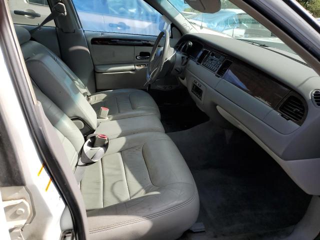 Photo 5 from auction – 2000 LINCOLN TOWN CAR E with VIN 1LNHM81W1YY870776