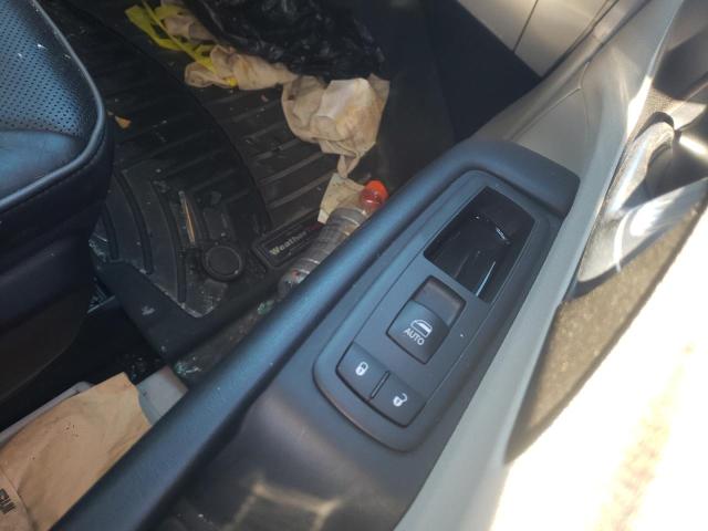 Photo 9 from auction – 2018 CHRYSLER PACIFICA L with VIN 2C4RC1GG7JR357674