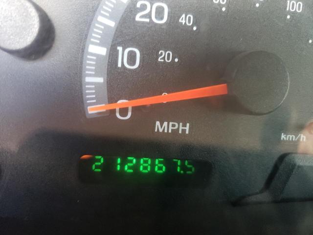Photo 8 from auction – 2001 FORD EXPEDITION with VIN 1FMRU17W21LB07168