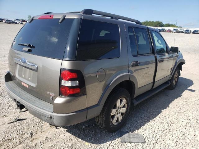 Photo 4 from auction – 2006 FORD EXPLORER X with VIN 1FMEU73856ZA24377