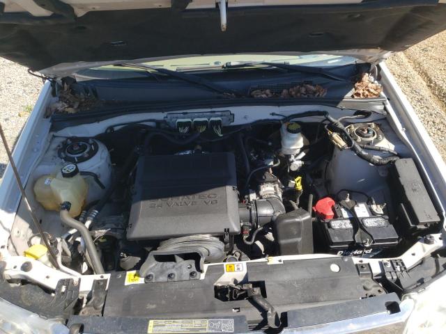Photo 7 from auction – 2010 FORD ESCAPE LIM with VIN 1FMCU0EG3AKA52182