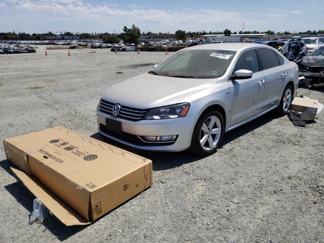 Photo 2 from auction – 2015 VOLKSWAGEN PASSAT S with VIN 1VWAT7A34FC119994