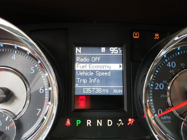 Photo 8 from auction – 2014 CHRYSLER TOWN & COU with VIN 2C4RC1BG0ER195500