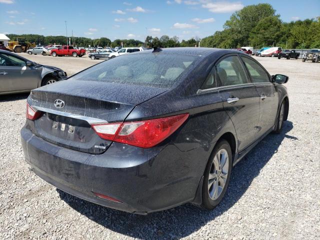 Photo 4 from auction – 2013 HYUNDAI SONATA SE with VIN 5NPEC4AC0DH729458