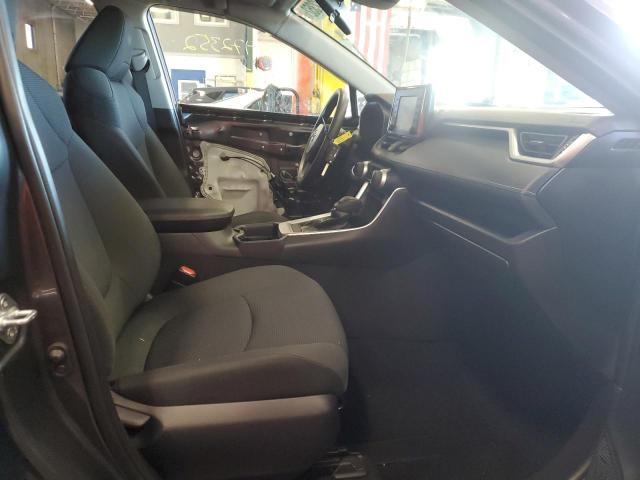 Photo 5 from auction – 2019 TOYOTA RAV4 LE with VIN JTMF1RFV3KD032970