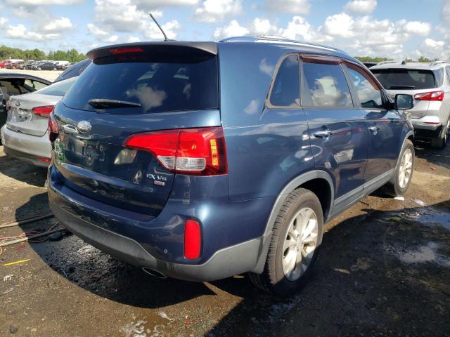 Photo 4 from auction – 2014 KIA SORENTO EX with VIN 5XYKU4A72EG430985