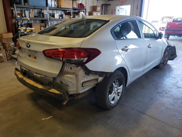 Photo 4 from auction – 2017 KIA FORTE LX with VIN 3KPFK4A75HE102971