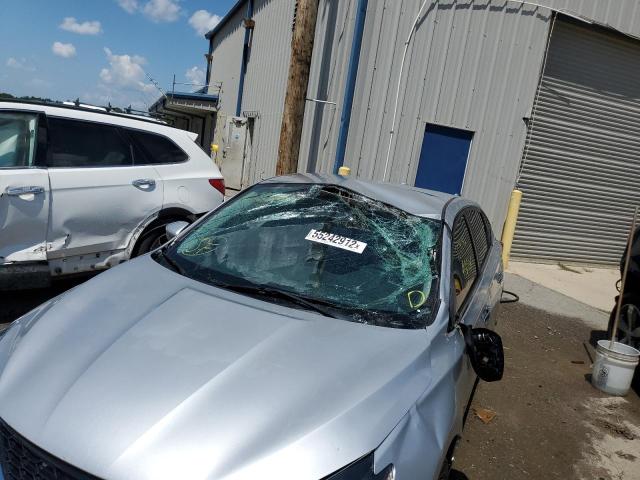 Photo 9 from auction – 2016 NISSAN SENTRA S with VIN 3N1AB7AP0GY242146