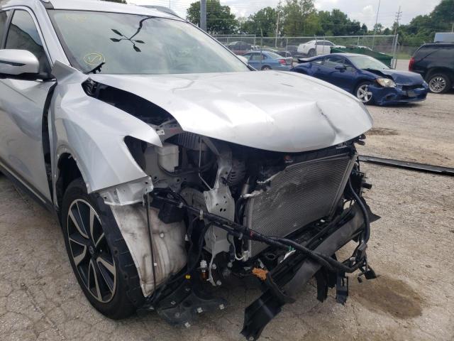 Photo 9 from auction – 2019 NISSAN ROGUE S with VIN 5N1AT2MV2KC737503