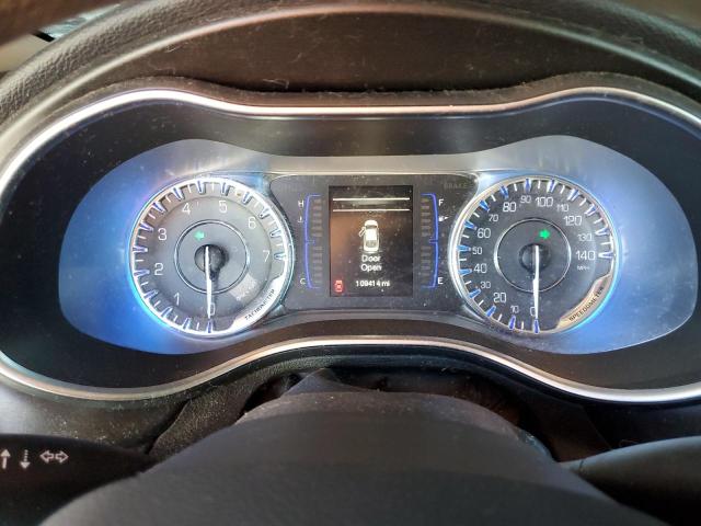 Photo 8 from auction – 2015 CHRYSLER 200 LIMITE with VIN 1C3CCCAB6FN605419