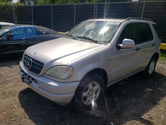 Photo 2 from auction – 2001 MERCEDES-BENZ ML 320 with VIN 4JGAB54E01A257961