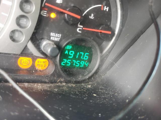 Photo 8 from auction – 2004 HONDA PILOT EXL with VIN 2HKYF18504H618435