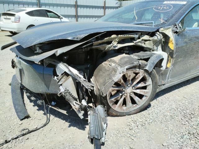 Photo 9 from auction – 2018 TESLA MODEL S with VIN 5YJSA1E2XJF249074