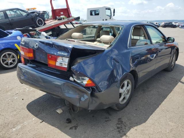 Photo 4 from auction – 1998 LEXUS ES 300 with VIN JT8BF28G9W0135425