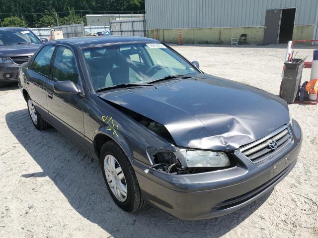 Photo 1 from auction – 2001 TOYOTA CAMRY LE with VIN 4T1BF22K51U972040