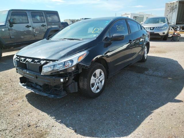 Photo 2 from auction – 2017 KIA FORTE LX with VIN 3KPFK4A7XHE133150