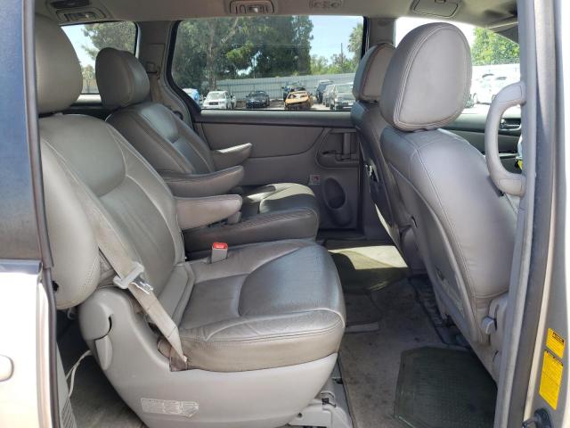 Photo 6 from auction – 2010 TOYOTA SIENNA CE with VIN 5TDKK4CC8AS295198