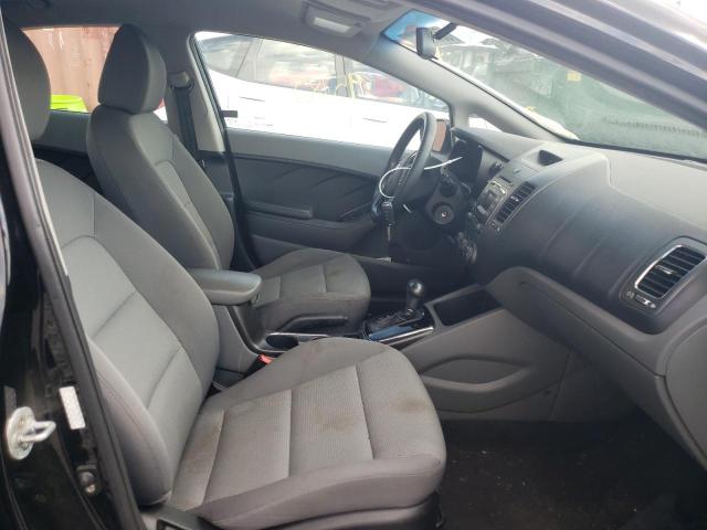 Photo 5 from auction – 2017 KIA FORTE LX with VIN 3KPFK4A78HE023407
