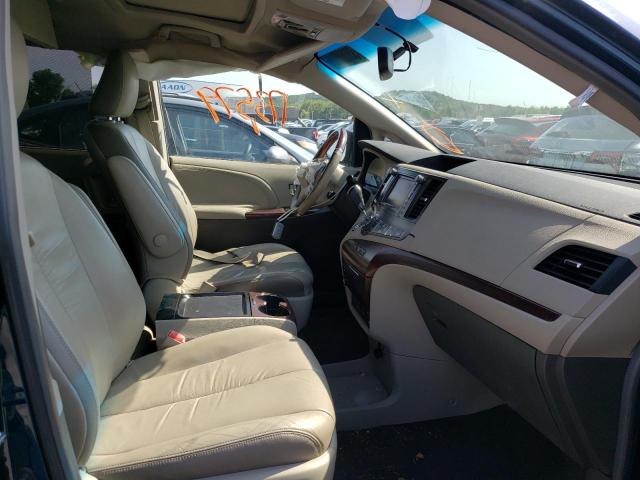 Photo 5 from auction – 2011 TOYOTA SIENNA XLE with VIN 5TDYK3DC5BS011773
