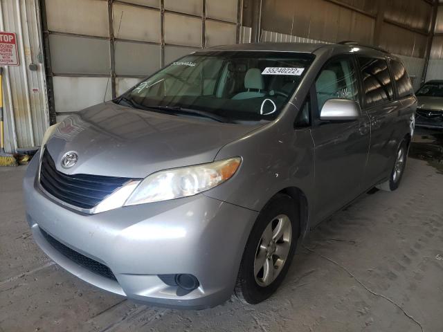 Photo 2 from auction – 2013 TOYOTA SIENNA LE with VIN 5TDKK3DC3DS356017