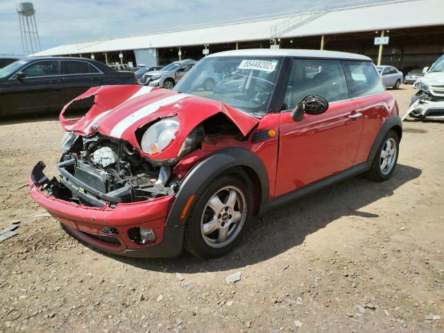 Photo 2 from auction – 2008 MINI COOPER with VIN WMWMF33568TT65590