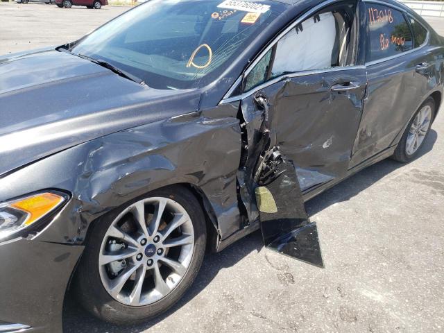 Photo 9 from auction – 2017 FORD FUSION SE with VIN 3FA6P0LU1HR400462