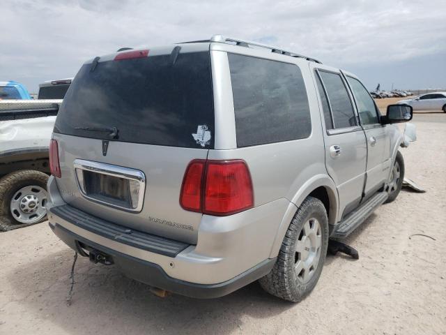 Photo 4 from auction – 2004 LINCOLN NAVIGATOR with VIN 5LMFU27R44LJ36157