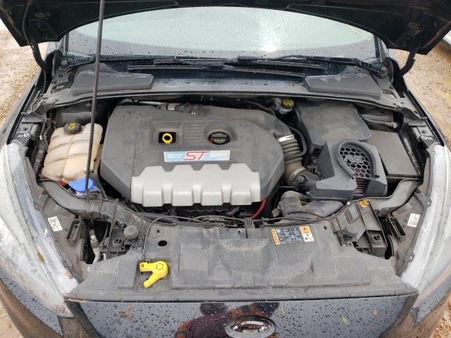 Photo 7 from auction – 2017 FORD FOCUS ST with VIN 1FADP3L95HL317006
