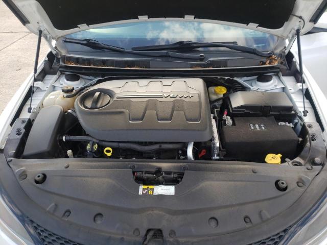 Photo 7 from auction – 2015 CHRYSLER 200 S with VIN 1C3CCCBG1FN736333