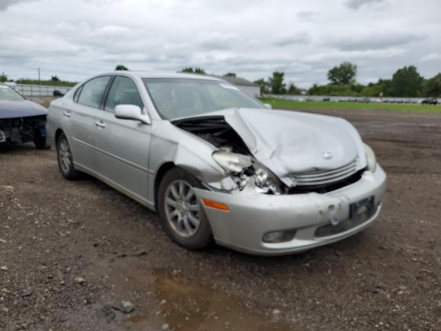 LEXUS ES 300 2002 with VIN JTHBF30GX20051111 - Photo from auction