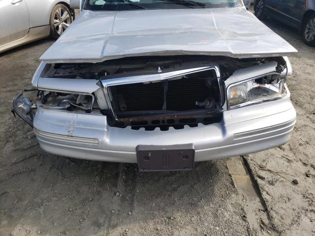 Photo 9 from auction – 1997 LINCOLN TOWN CAR E with VIN 1LNLM81W8VY689518