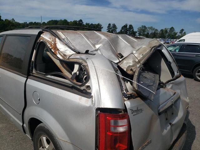 Photo 9 from auction – 2010 DODGE GRAND CARA with VIN 2D4RN5D17AR461828