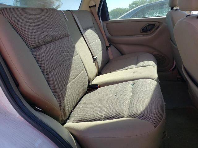 Photo 6 from auction – 2005 FORD ESCAPE XLT with VIN 1FMYU03165KA77474