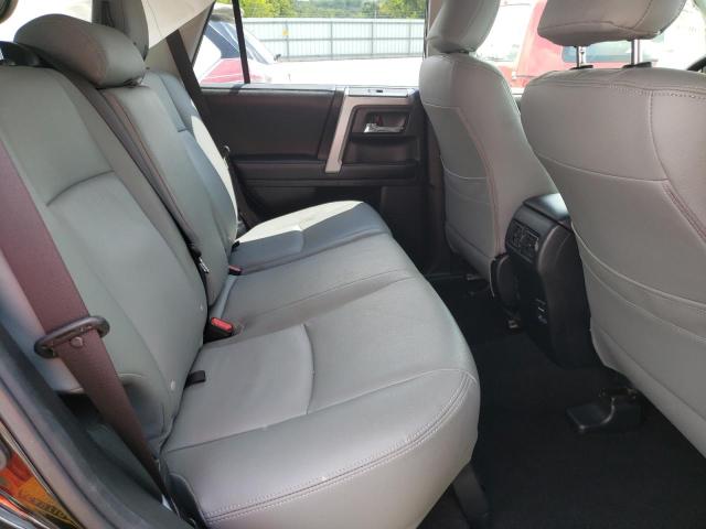 Photo 6 from auction – 2019 TOYOTA 4RUNNER SR with VIN JTEZU5JR3K5197155