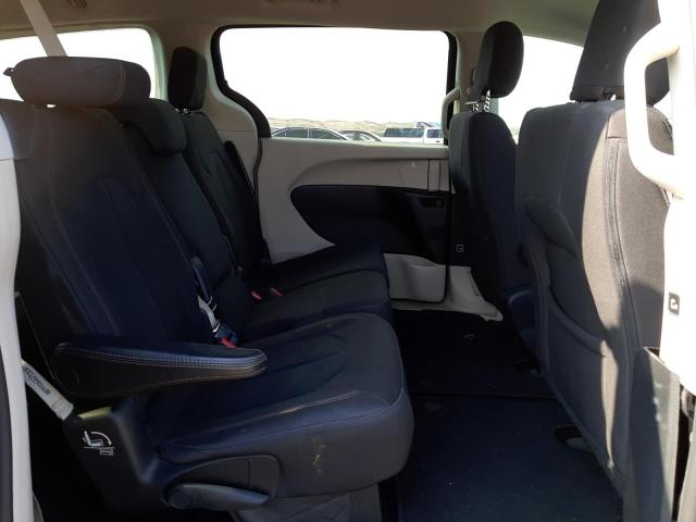 Photo 6 from auction – 2017 CHRYSLER PACIFICA T with VIN 2C4RC1DG1HR520690