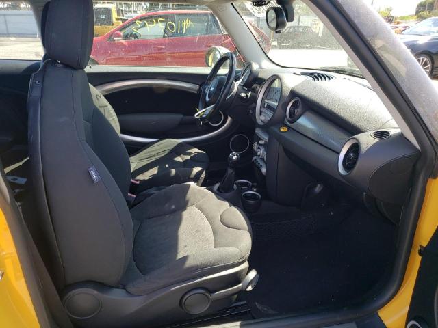 Photo 5 from auction – 2007 MINI COOPER S with VIN WMWMF73557TL83052