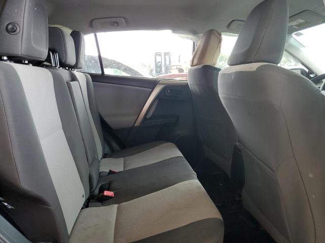 Photo 6 from auction – 2015 TOYOTA RAV4 LE with VIN JTMZFREV4FJ039658