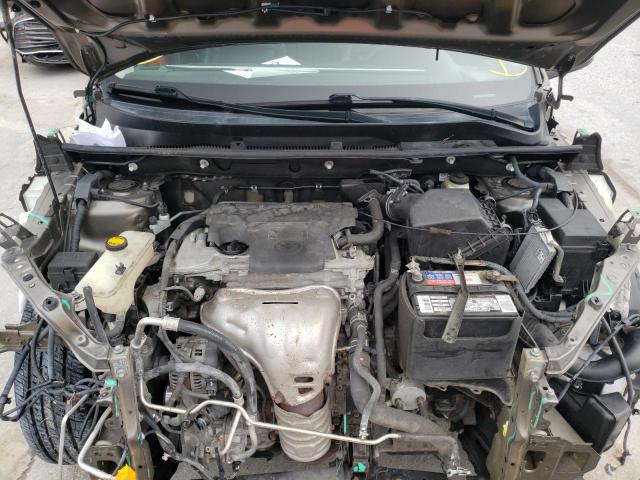 Photo 7 from auction – 2015 TOYOTA RAV4 XLE with VIN 2T3RFREVXFW274793