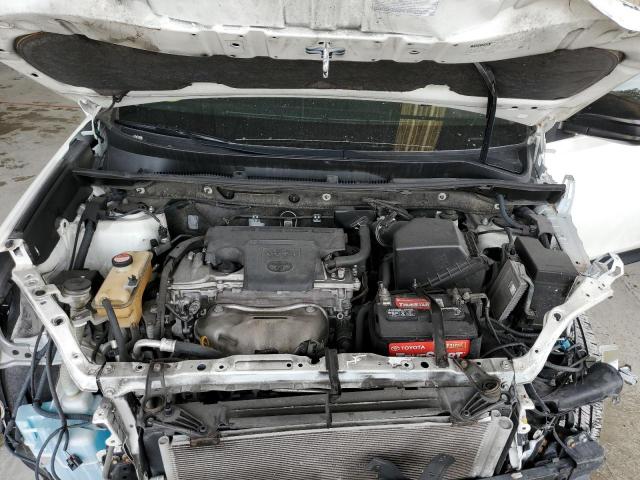 Photo 7 from auction – 2015 TOYOTA RAV4 LE with VIN JTMZFREV4FJ039658
