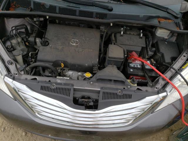Photo 7 from auction – 2012 TOYOTA SIENNA XLE with VIN 5TDDK3DC3CS030418