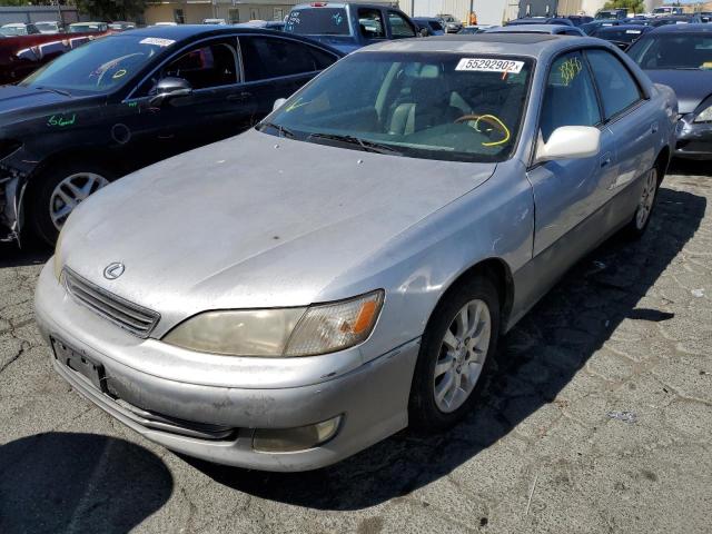 Photo 2 from auction – 2001 LEXUS ES 300 with VIN JT8BF28G110332145