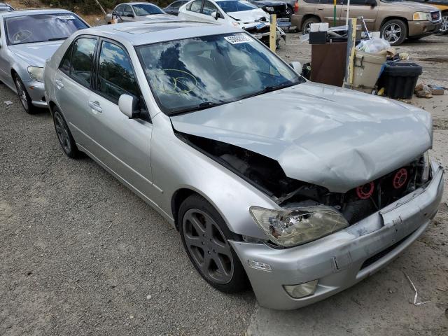 LEXUS IS 300 2001 with VIN JTHBD182110015776 - Photo from auction
