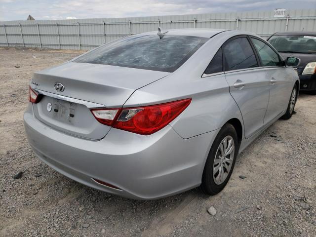 Photo 4 from auction – 2011 HYUNDAI SONATA with VIN 5NPEB4AC4BH084572