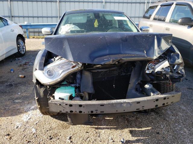 Photo 9 from auction – 2016 CHRYSLER 300C with VIN 2C3CCAKG5GH208471