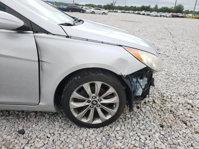 Photo 9 from auction – 2011 HYUNDAI SONATA SE with VIN 5NPEC4AB1BH162102